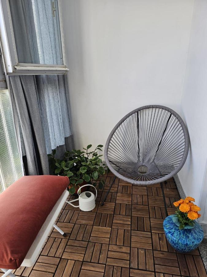 Sunny Apartament *